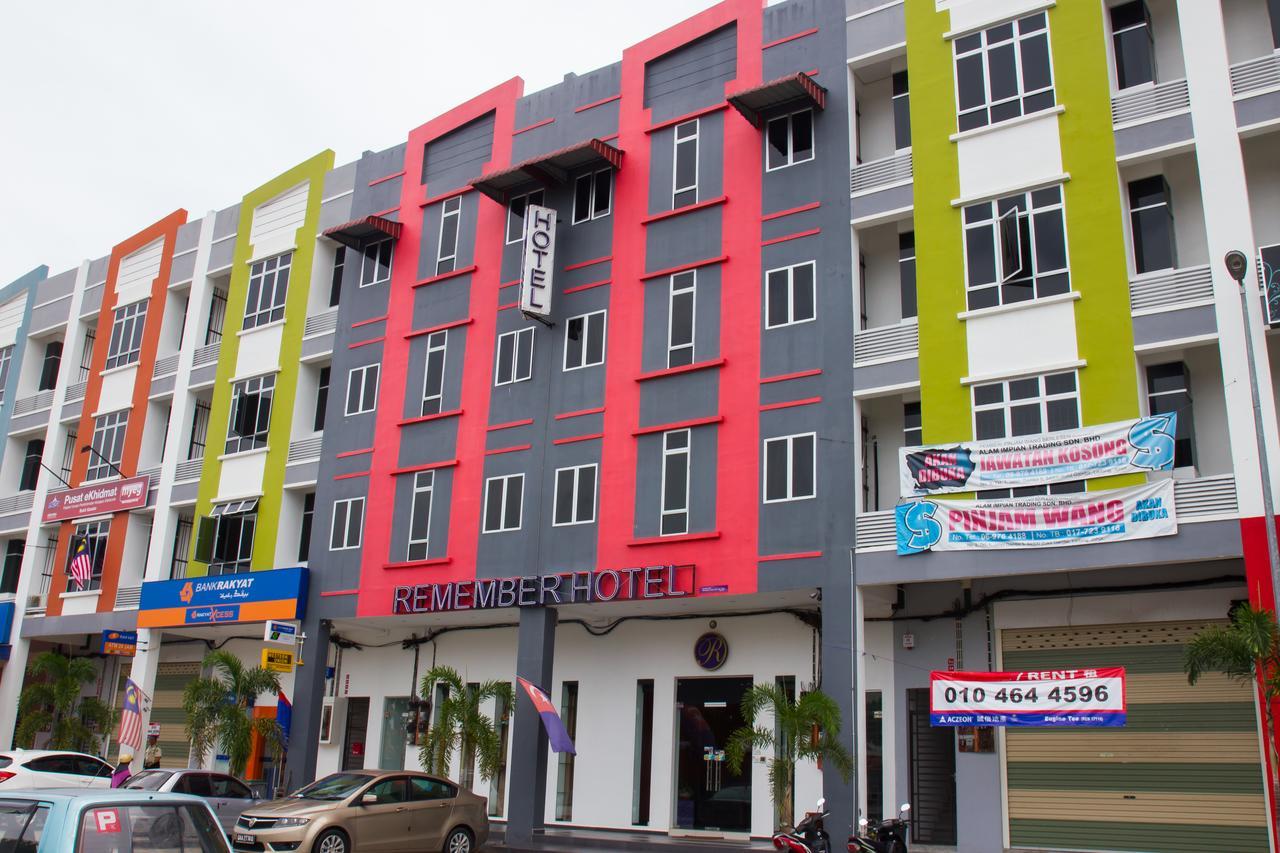 Remember Hotel Bukit Gambir Exterior foto